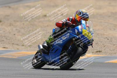 media/Apr-16-2023-CVMA (Sun) [[6bd2238b8d]]/Race 11 500 Supersport-350 Supersport/